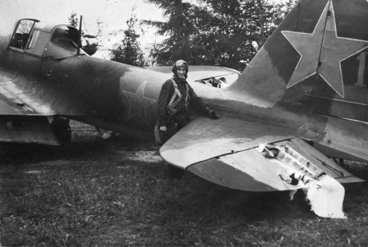 Штурмовик Ильюшин ил-2