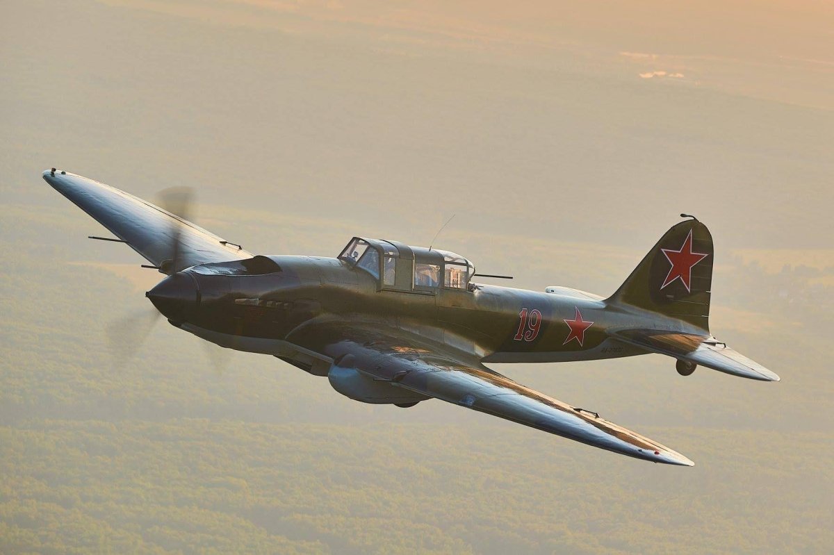 Советский Штурмовик ил-2