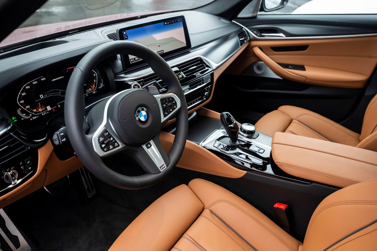 BMW m550i XDRIVE