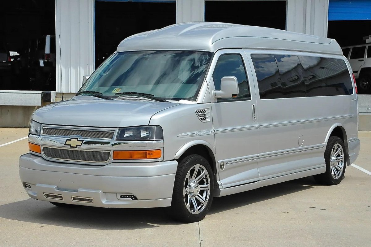 Шевроле Ван Лимитед