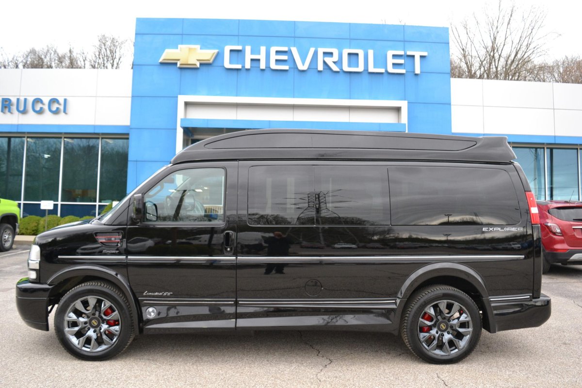 Chevrolet Express Explorer Limited