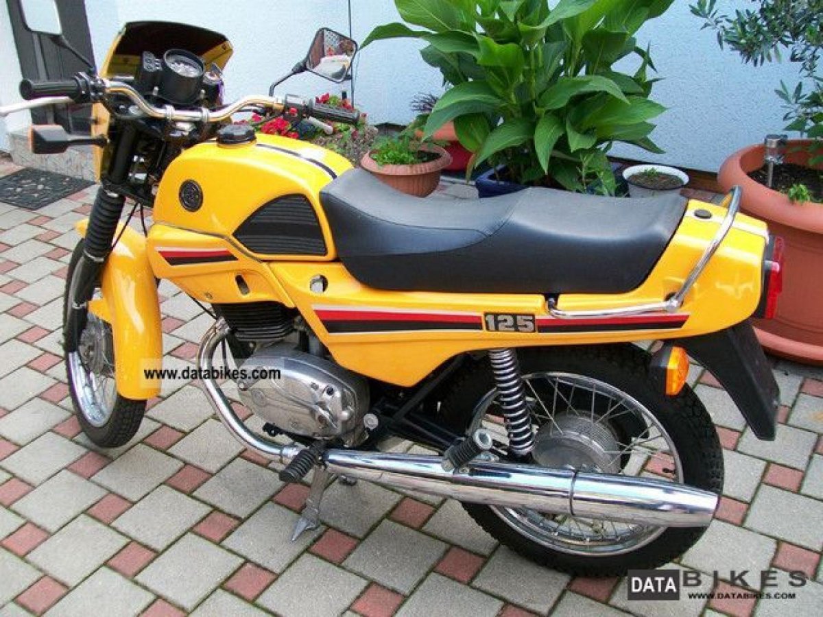 Ява cz 125