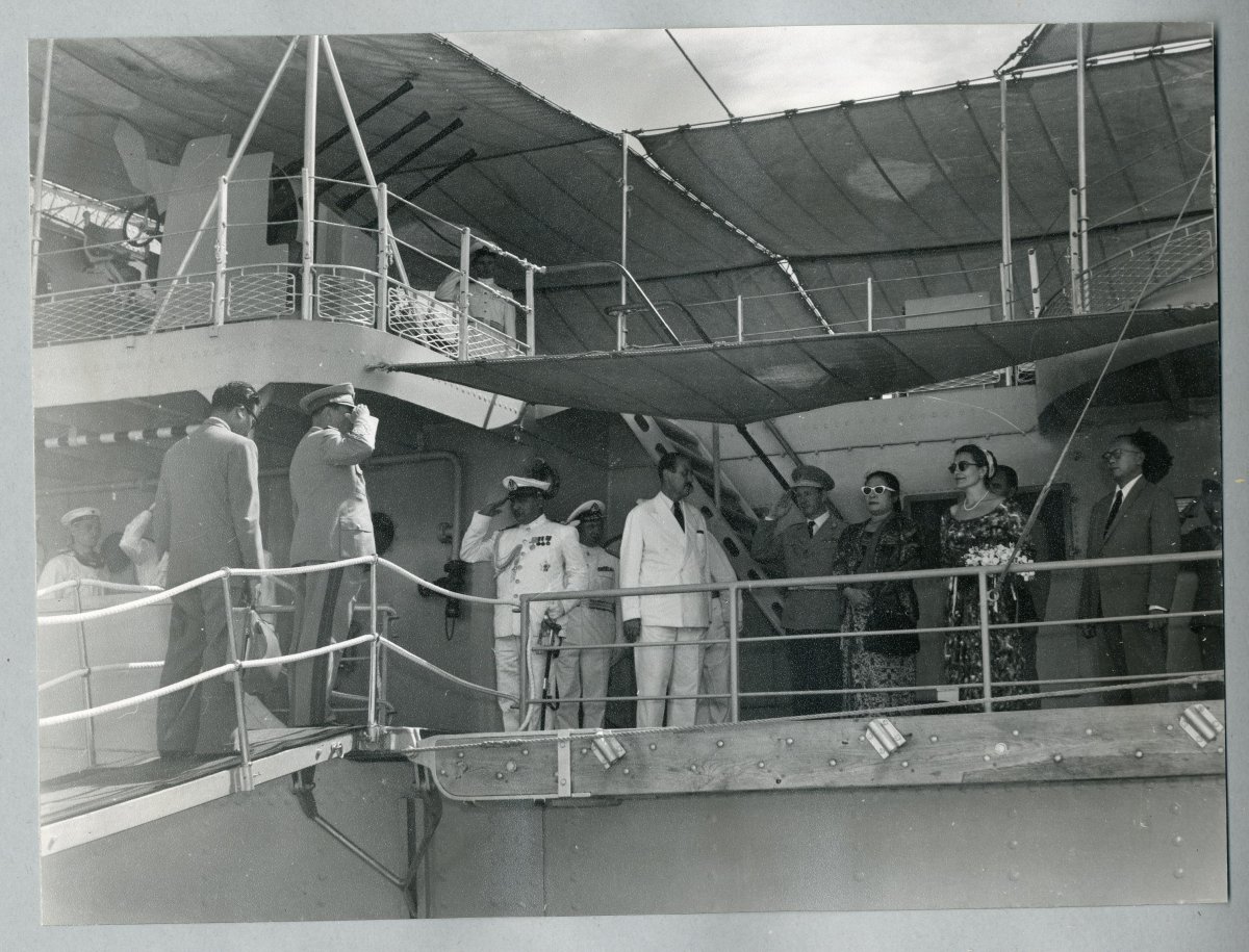 Теплоход Грузия 1975