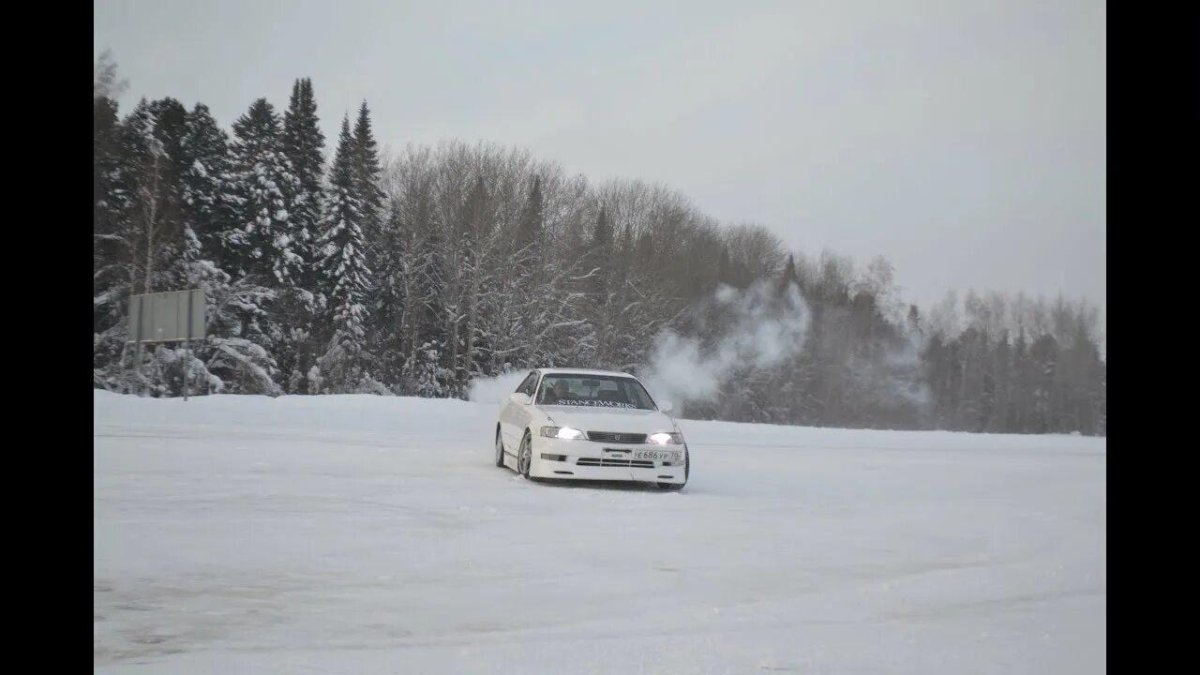 Тойота Марк 80 зимний дрифт