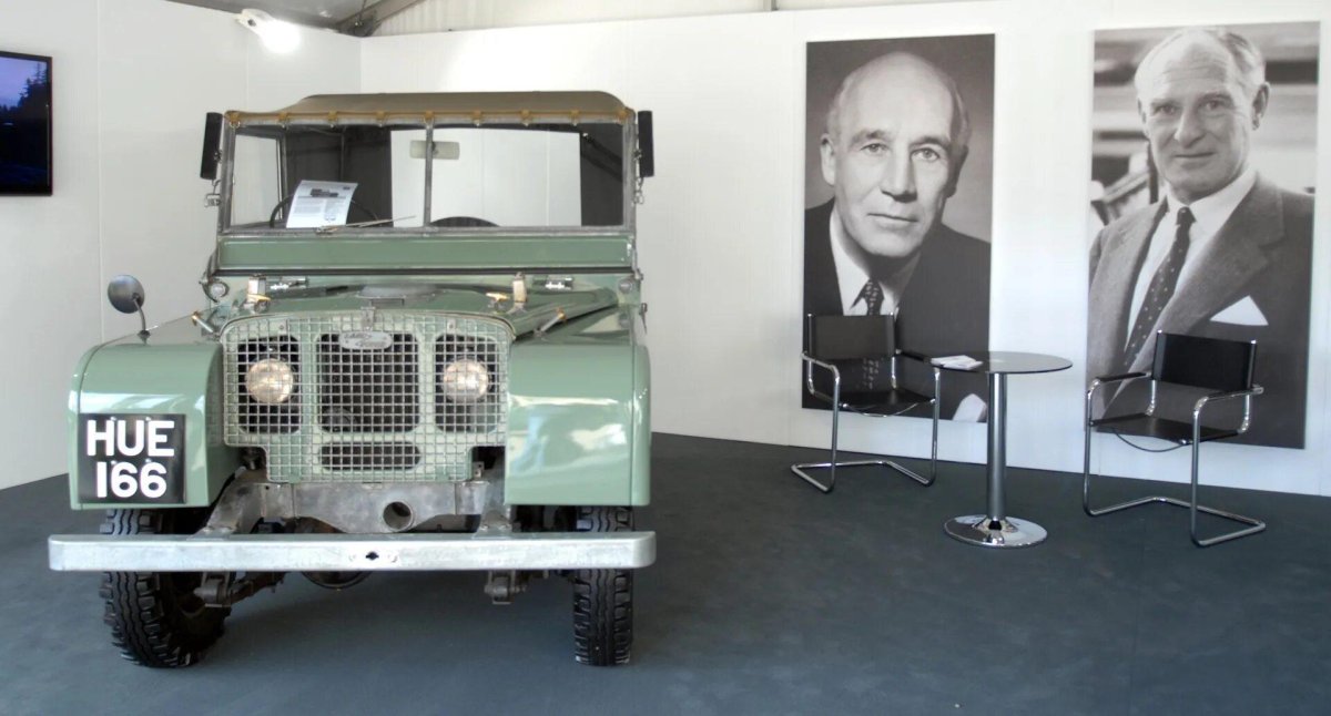 Морис Уилкс Land Rover