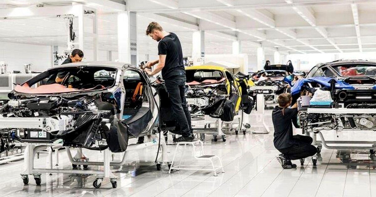 MCLAREN Automotive Limited завод