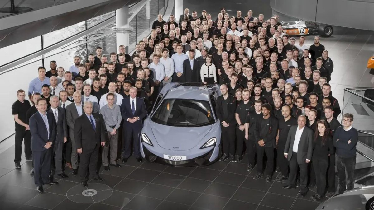 MCLAREN Automotive автомобилестроительные компании Великобритании