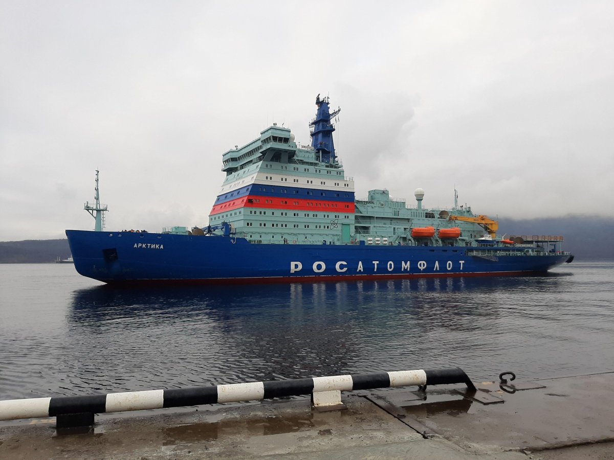 Ледокол Арктика 22220