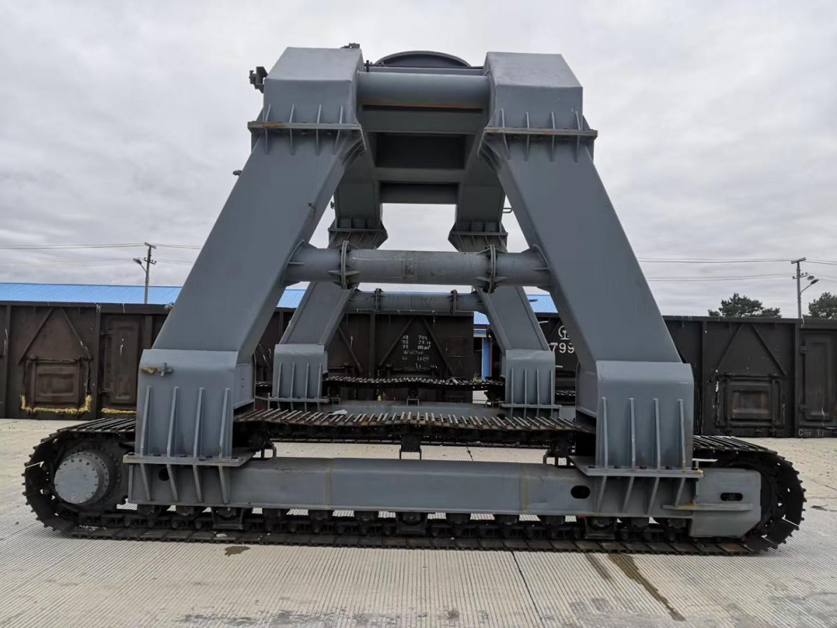 Портальный экскаватор