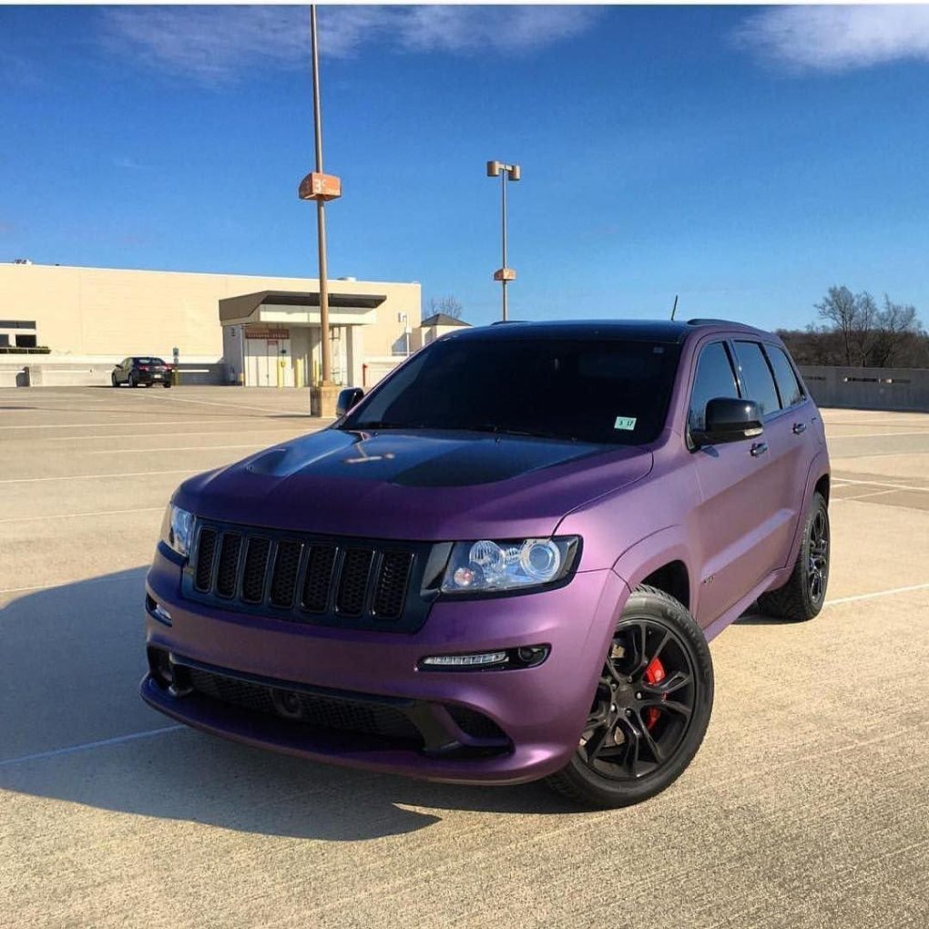 Jeep Grand Cherokee srt8