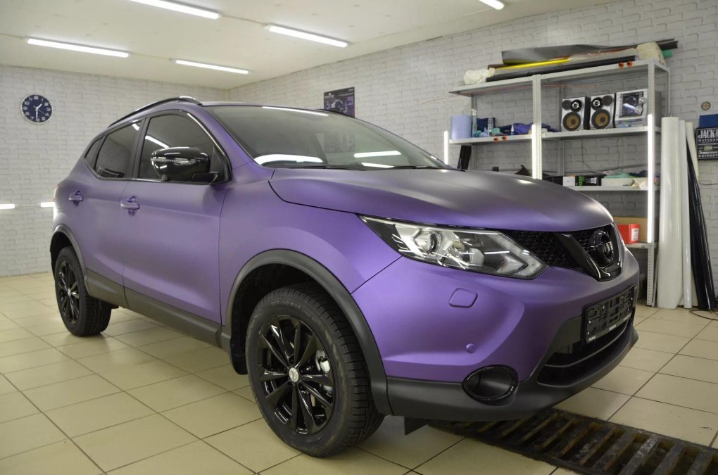 Nissan Qashqai фиолетовый