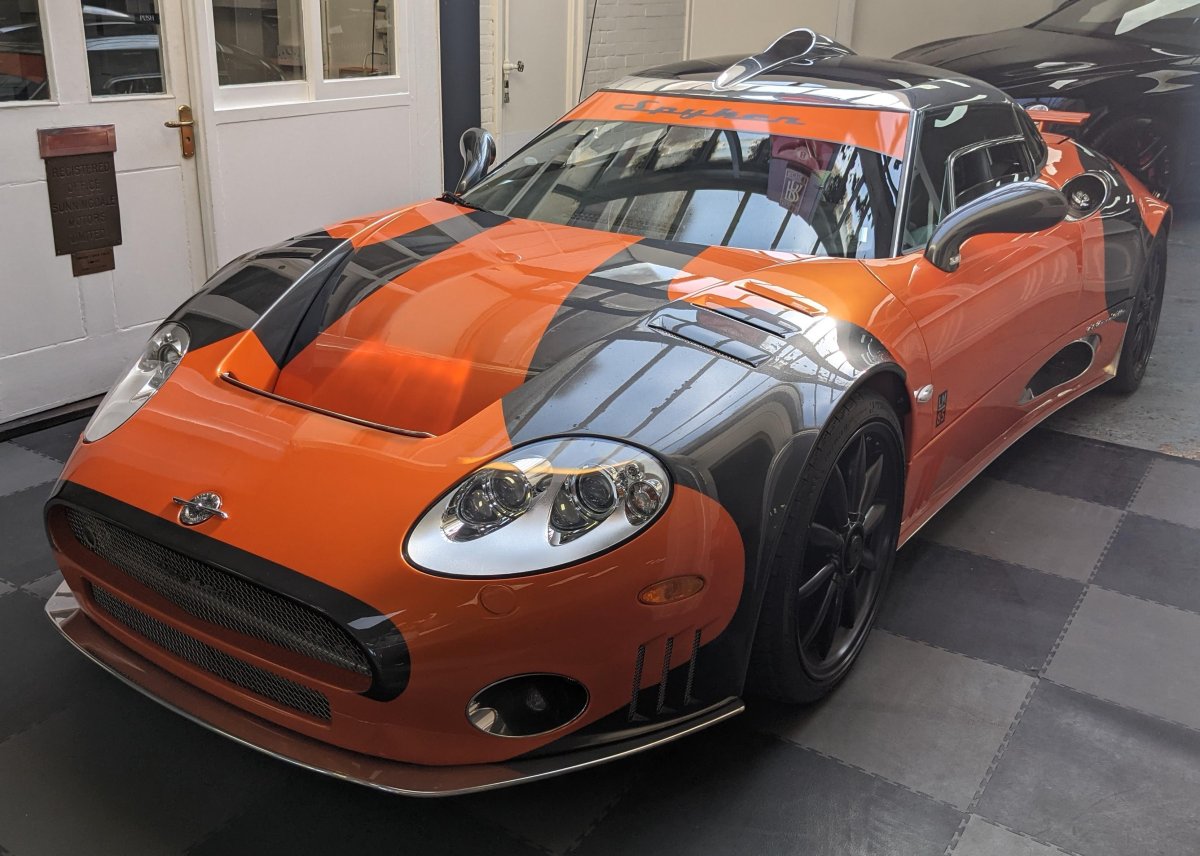 Spyker c8 Aileron