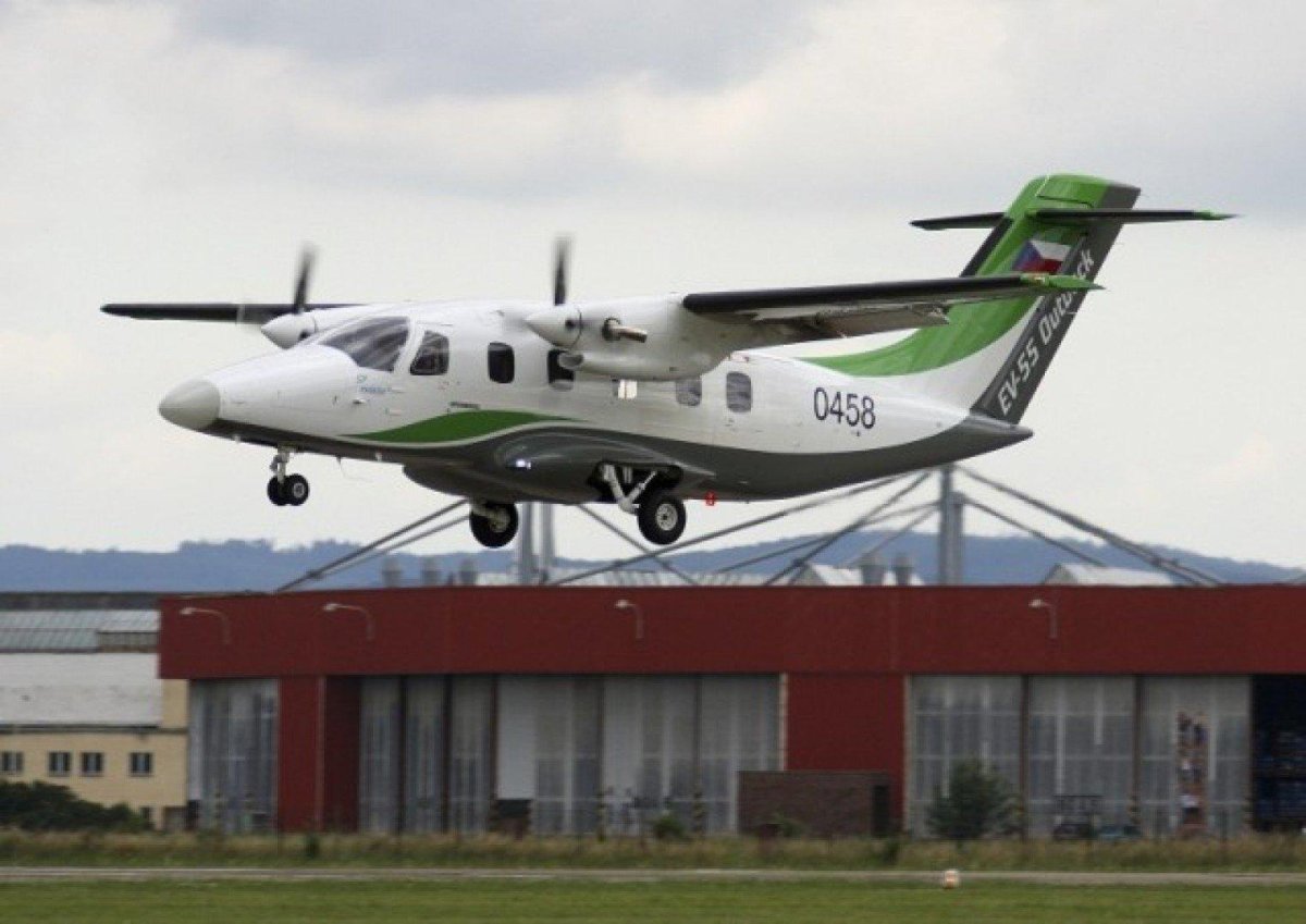Самолёт Evektor ev-55 Outback