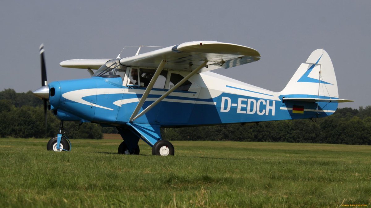 Piper pa-22 tri-Pacer