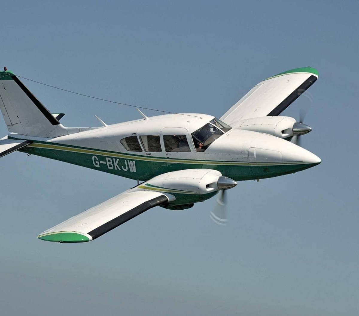 Самолёт Piper pa-23