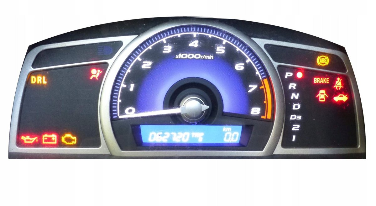 Приборная панель Цивик 8