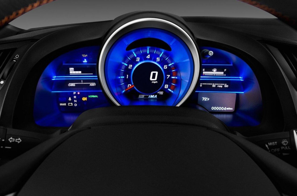 Honda CR-Z приборная панель