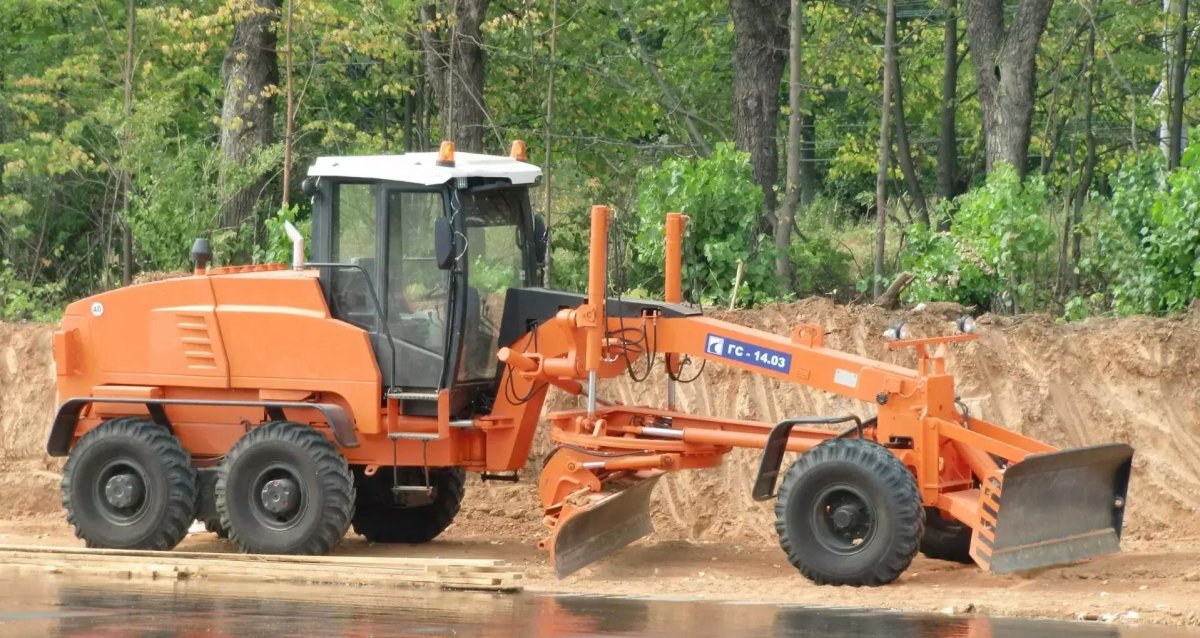 Автогрейдер ГС-14.03