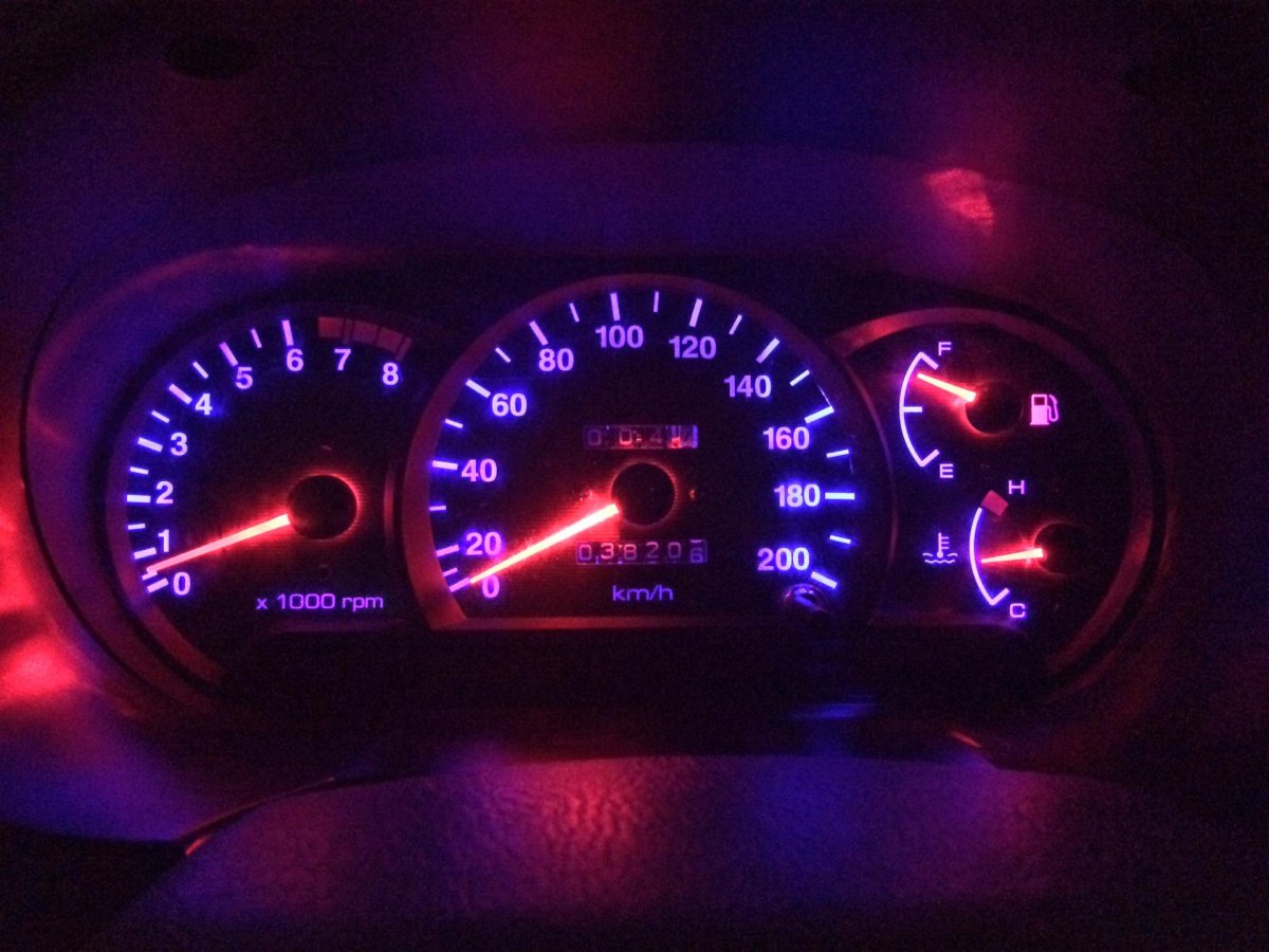 Лампочки в щиток приборов Hyundai Accent