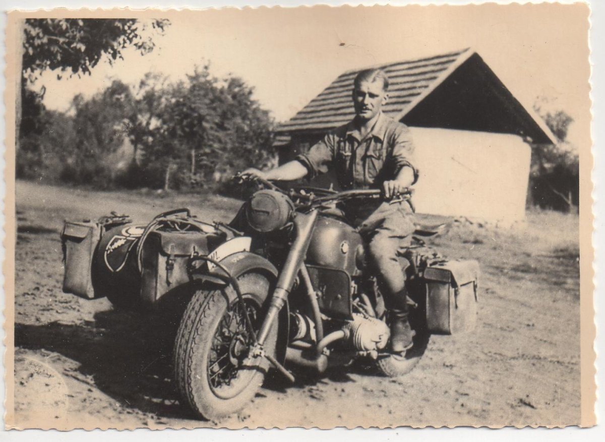 Мотоцикл вермахта BMW r75