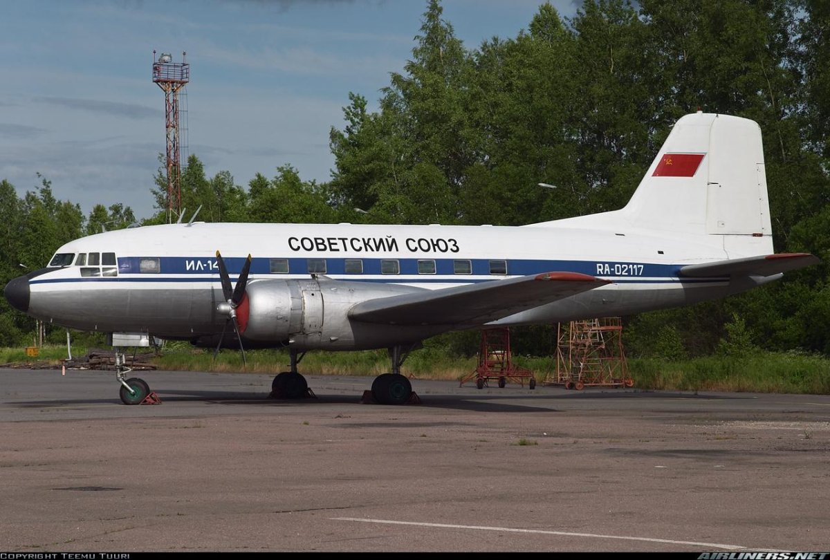 Ил-14 пассажирский самолёт