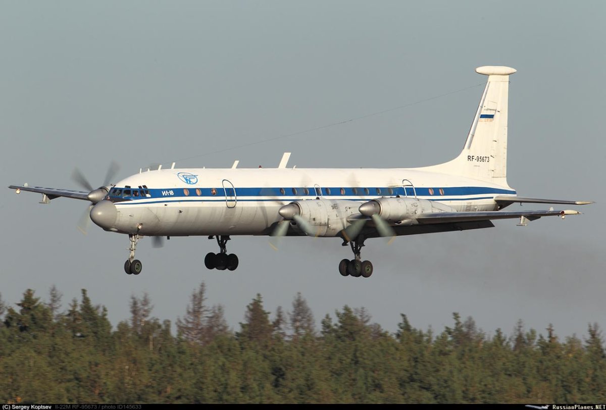Ил-22 самолёт