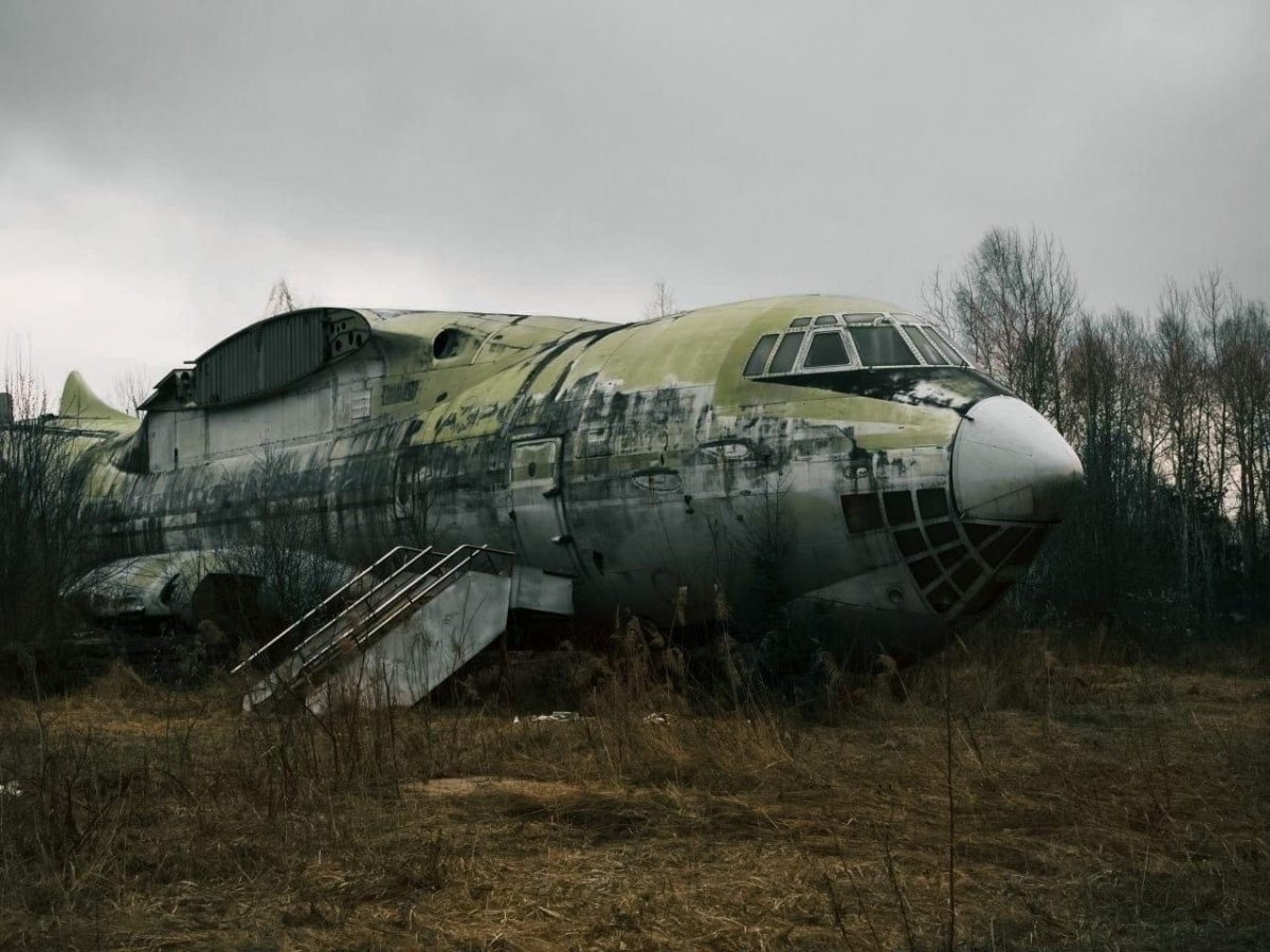 Кладбище самолетов
