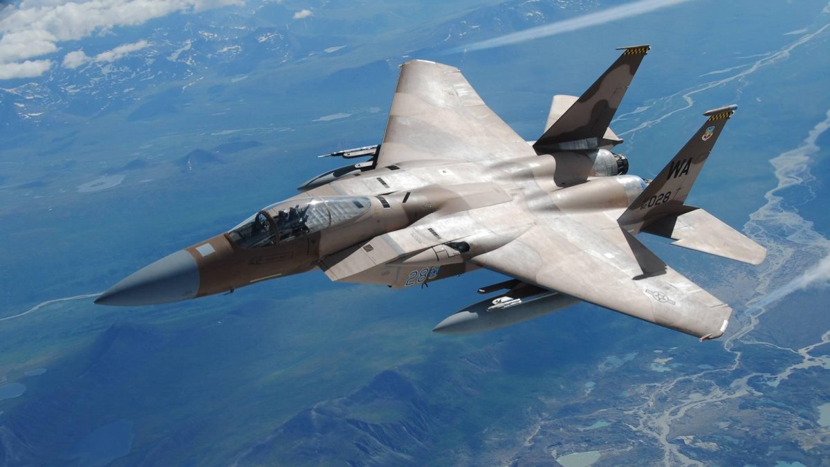 Истребитель f-15c Eagle