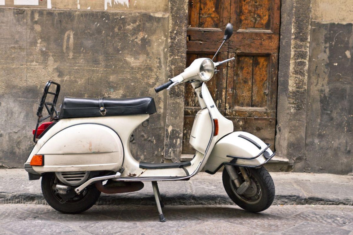 Мотороллер итальянский Веспа