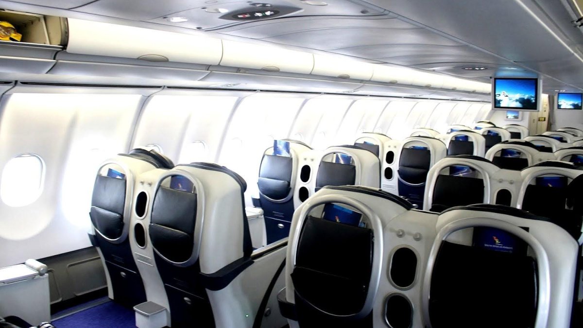 Airbus a390 салон