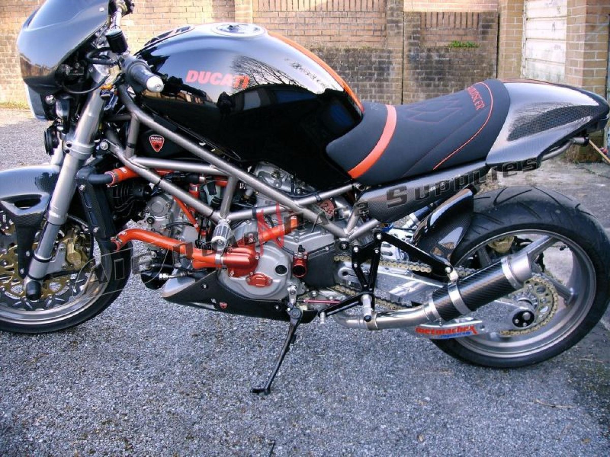Ducati Monster 916 s4
