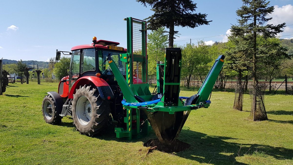 Пересадчик деревьев Bystron