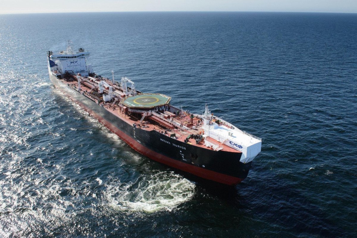 Танкер Михаил Ульянов