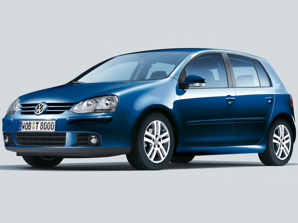 Volkswagen Golf 5 дверный