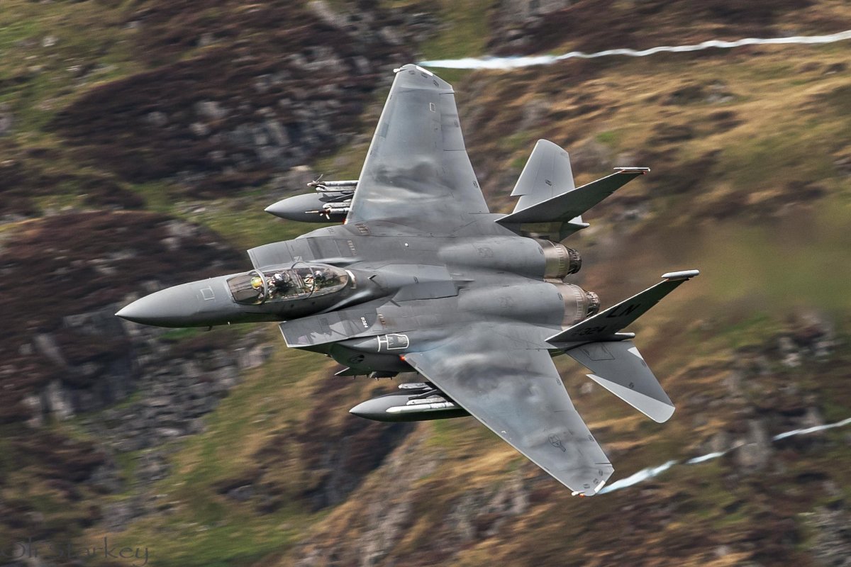 Самолёт f-15c Eagle