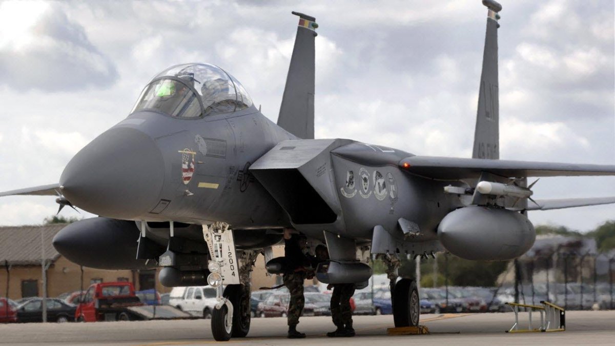 MCDONNELL Douglas f-15e Strike Eagle