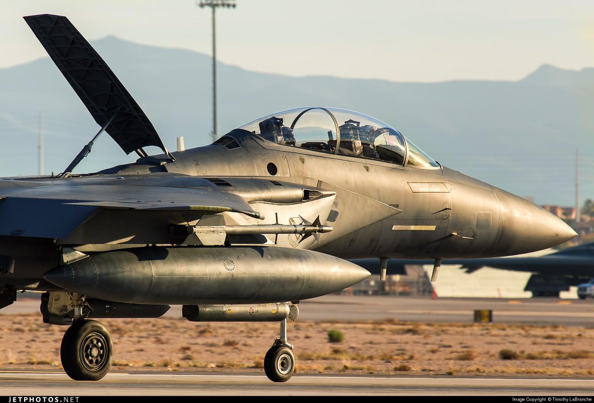 MCDONNELL Douglas f-15 Eagle кабина