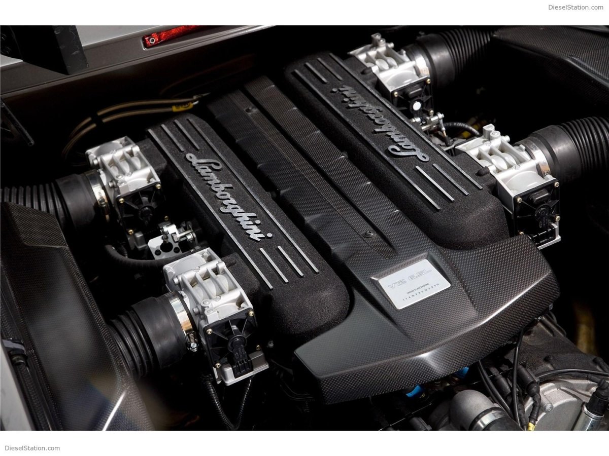 Двигатель Ламборджини авентадор v12