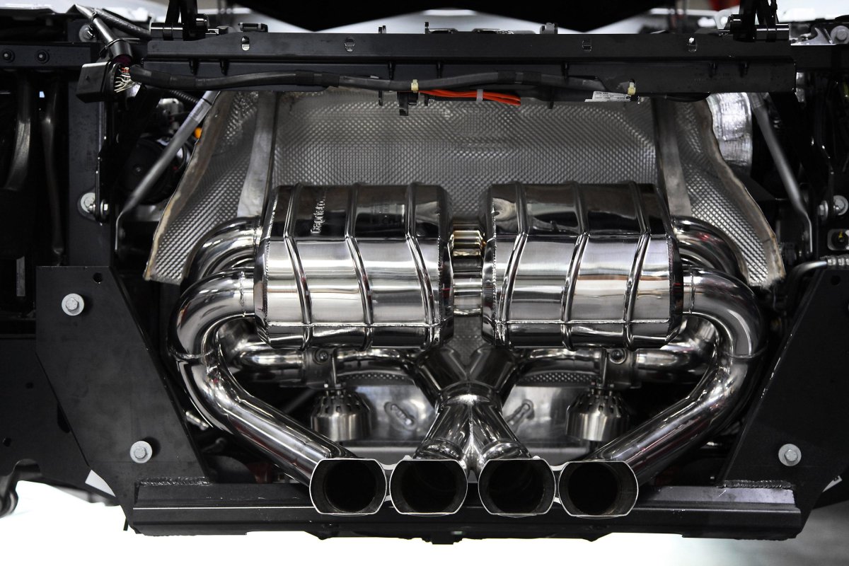 Мотор Ламборгини авентадор