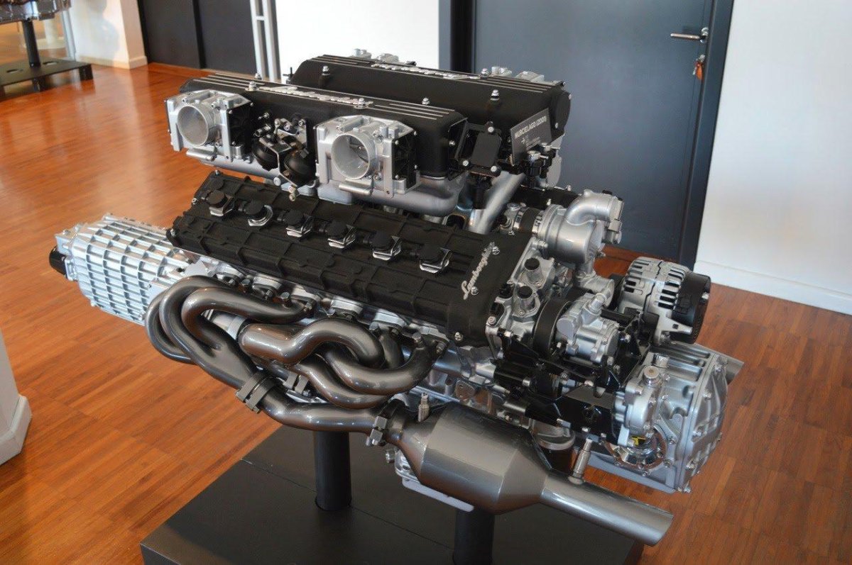 Двигатель v12 Lamborghini