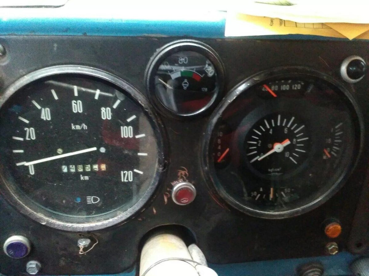 Щиток приборов ЗИЛ 130