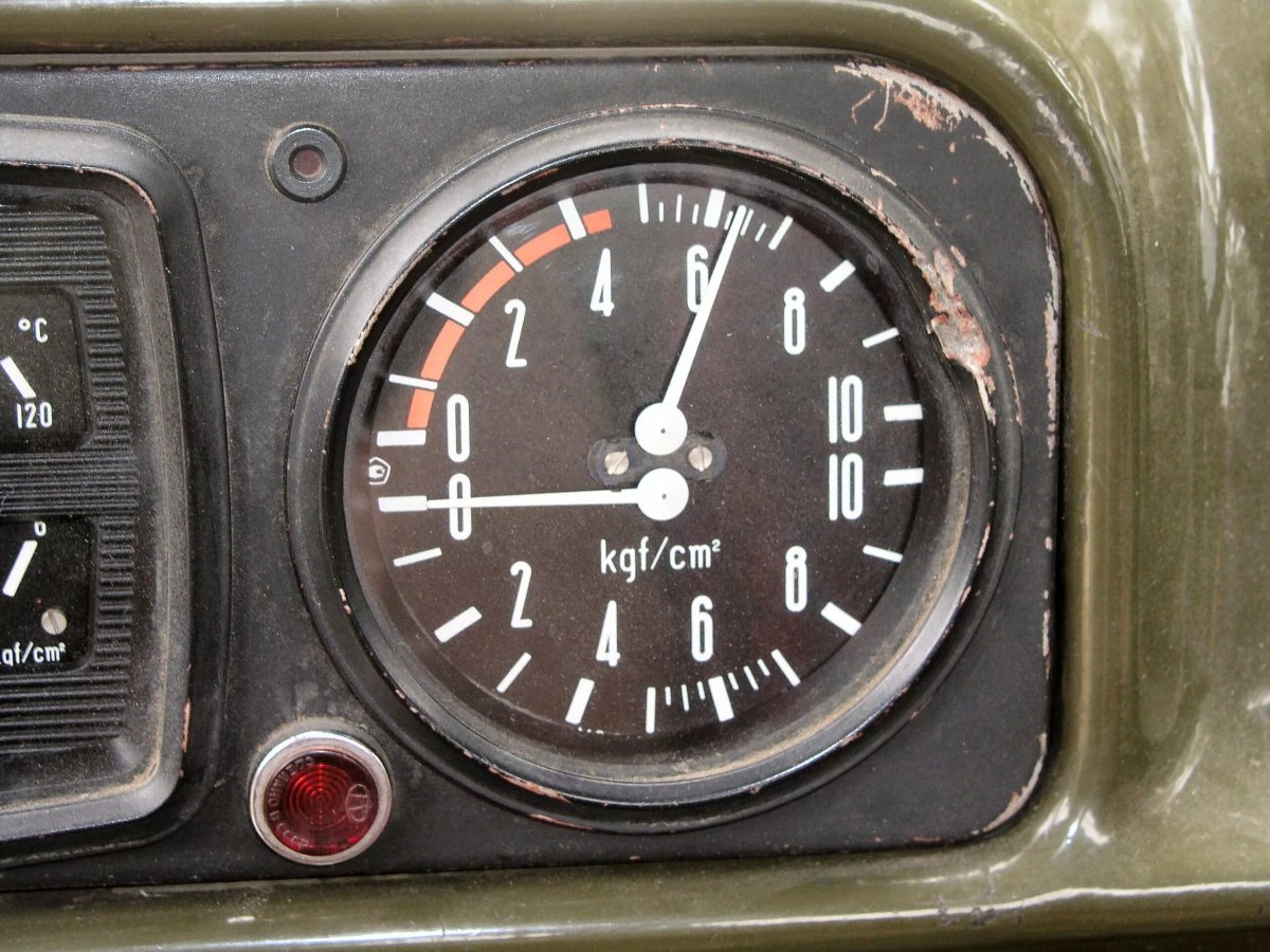 Приборная панель ЗИЛ 130