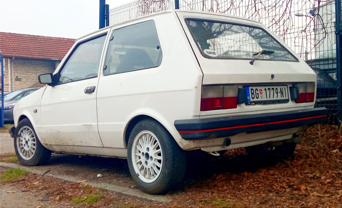 Yugo Koral 55