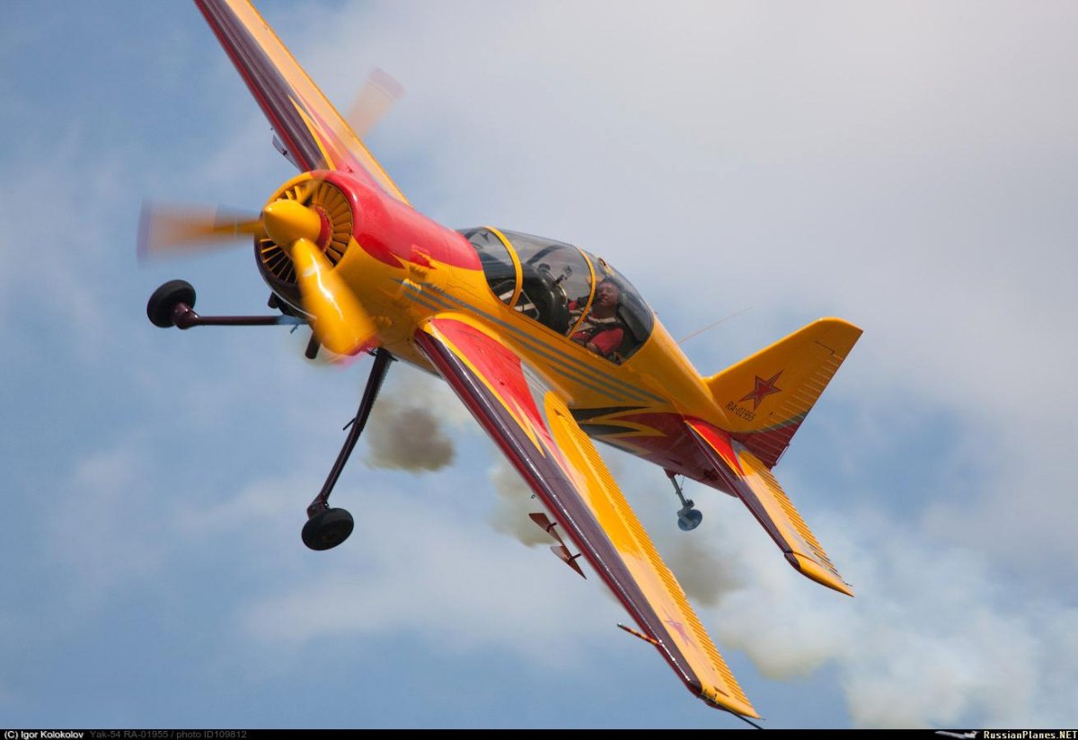 Пилотажные як 54