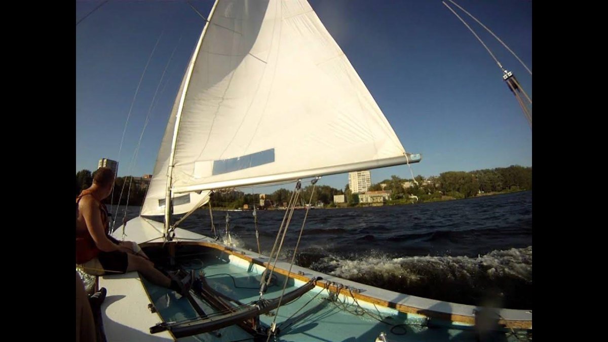 Швертбот Луч 2