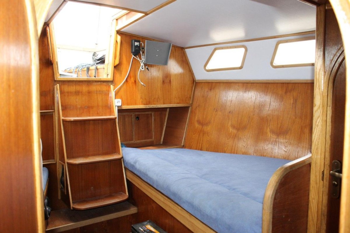 Корвет 580 каюта