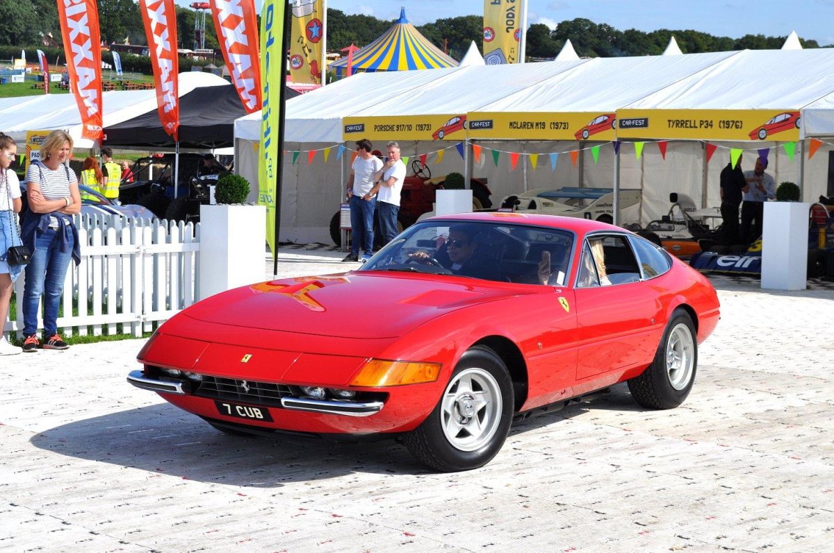 Феррари Дайтона 2021