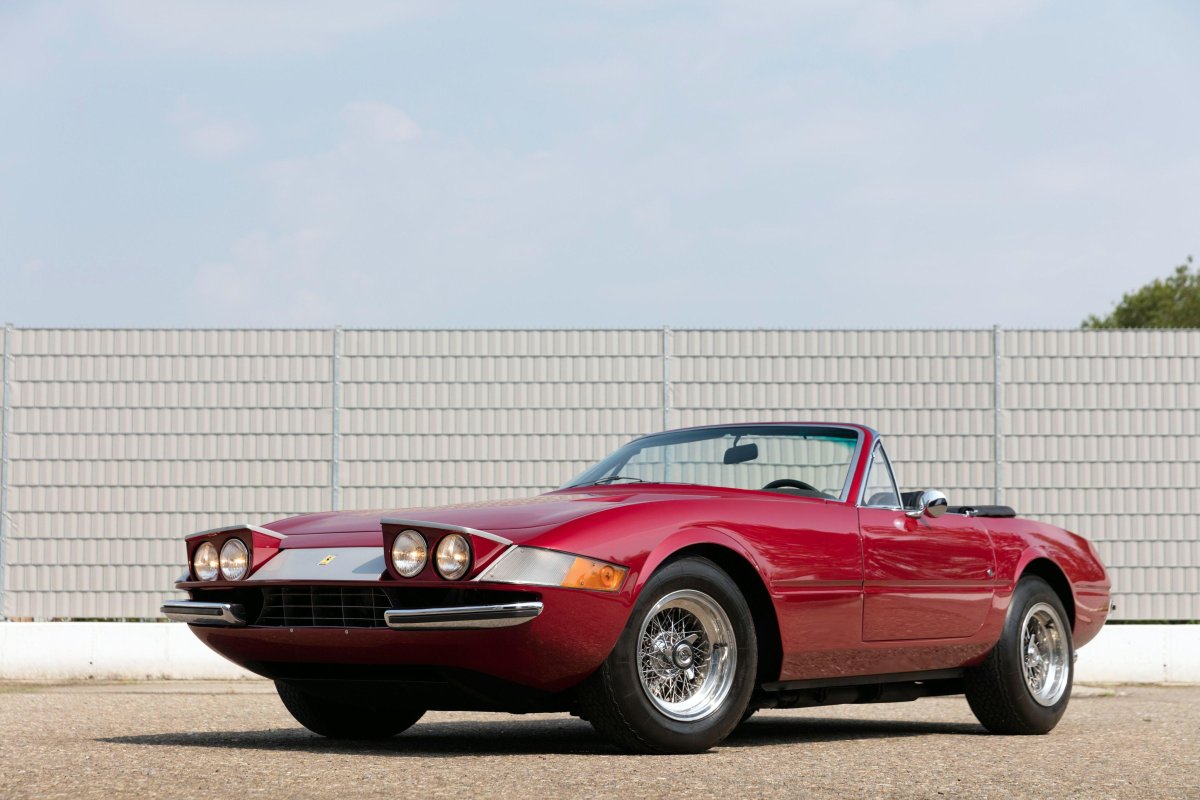 Феррари Дайтона 365