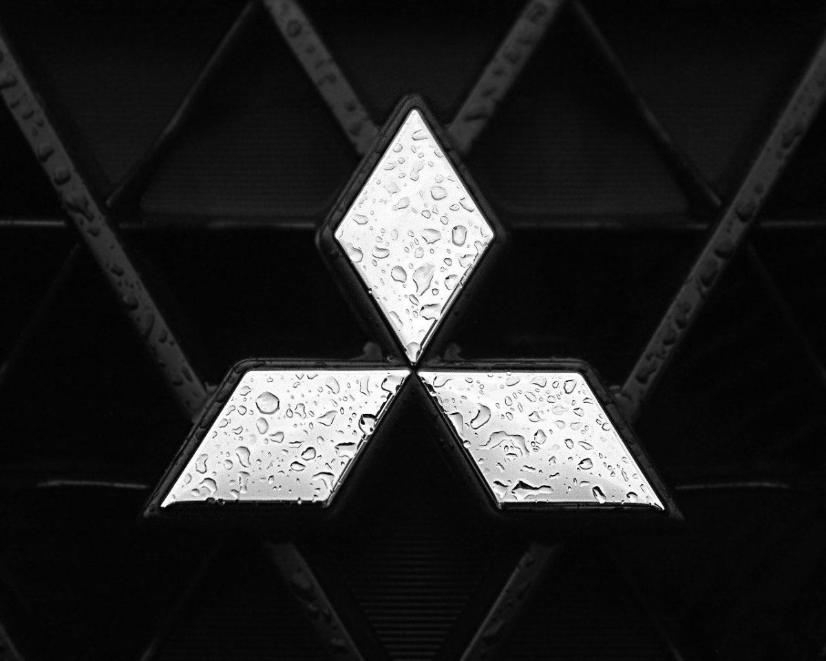 Три Ромбика марка Митсубиси