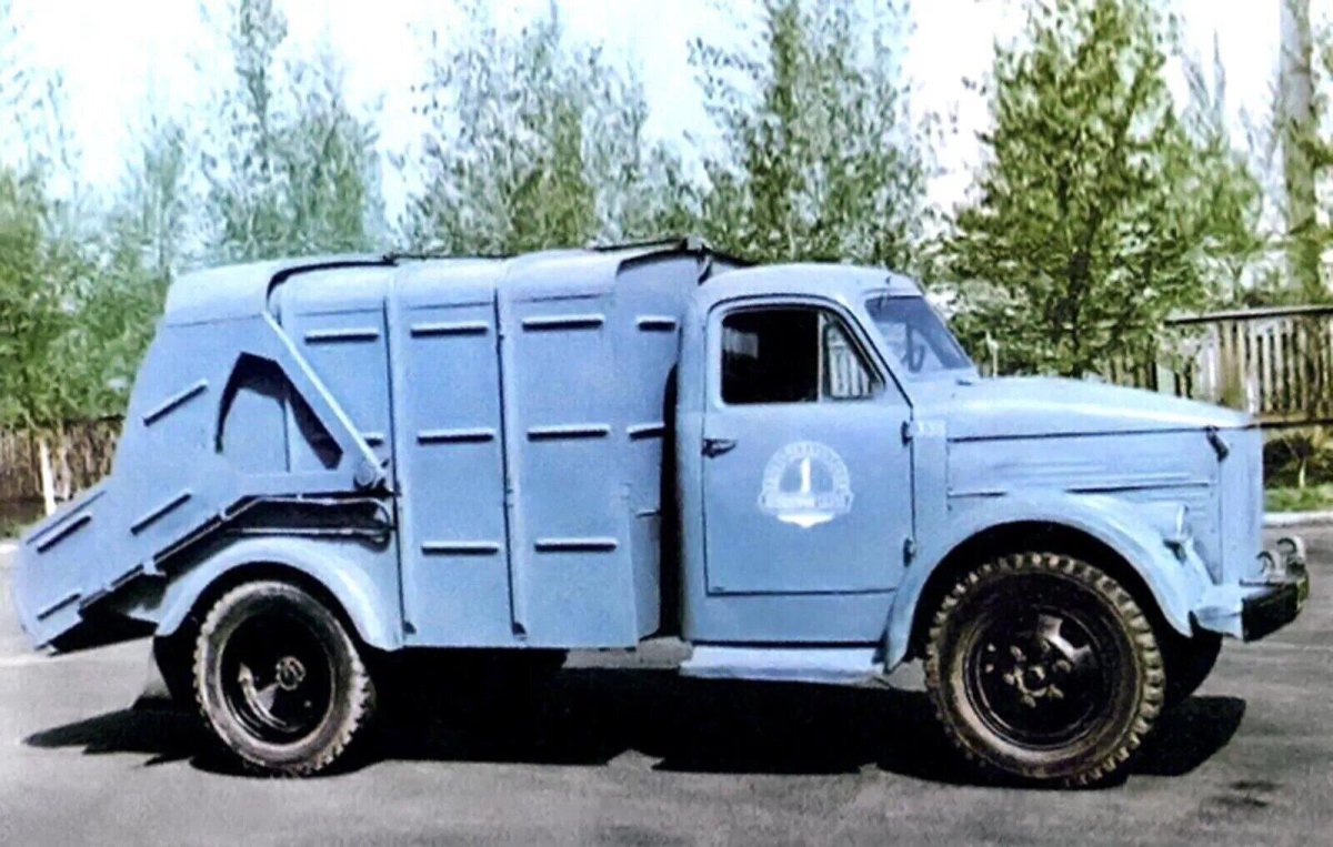 ГАЗ 51 мусоровоз